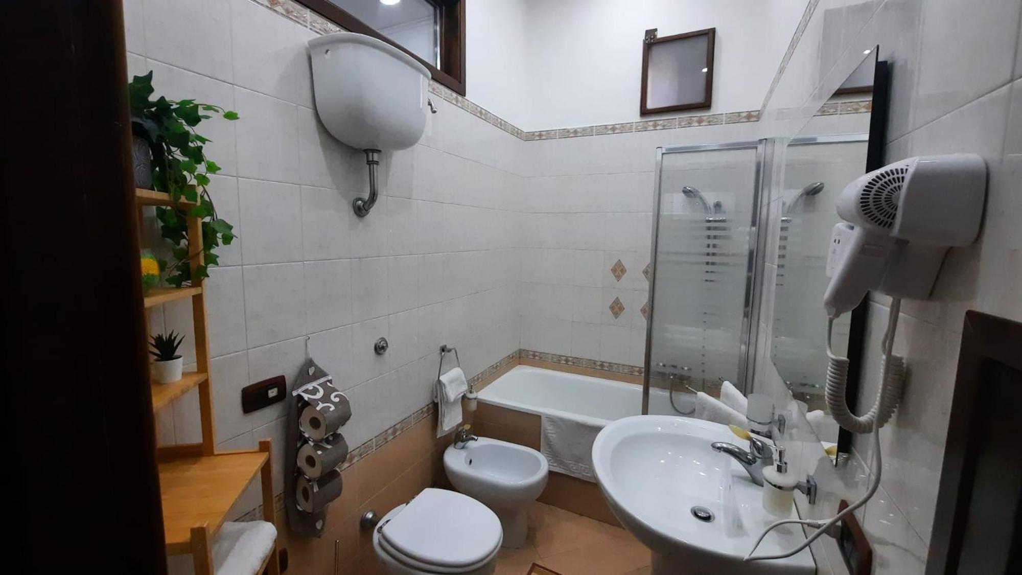 White Home 2 San Gregorio 14 Napoli Dış mekan fotoğraf
